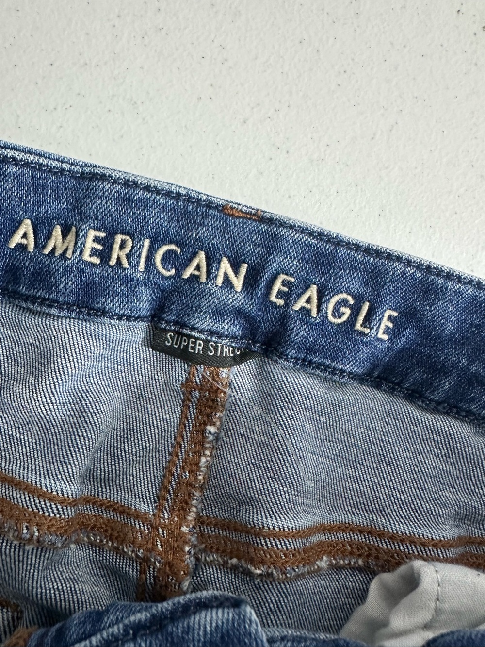 American Eagle Jeans Size 12 Short Curvy Super Hi Rise Jegging Distressed Denim - Picture 7 of 13